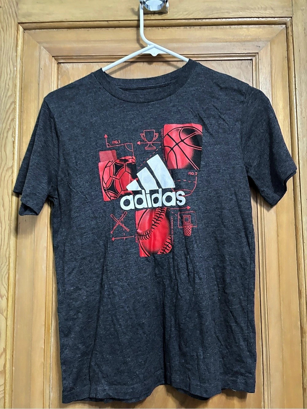 adidas Boys Graphic Short Sleeve Tee Size Large